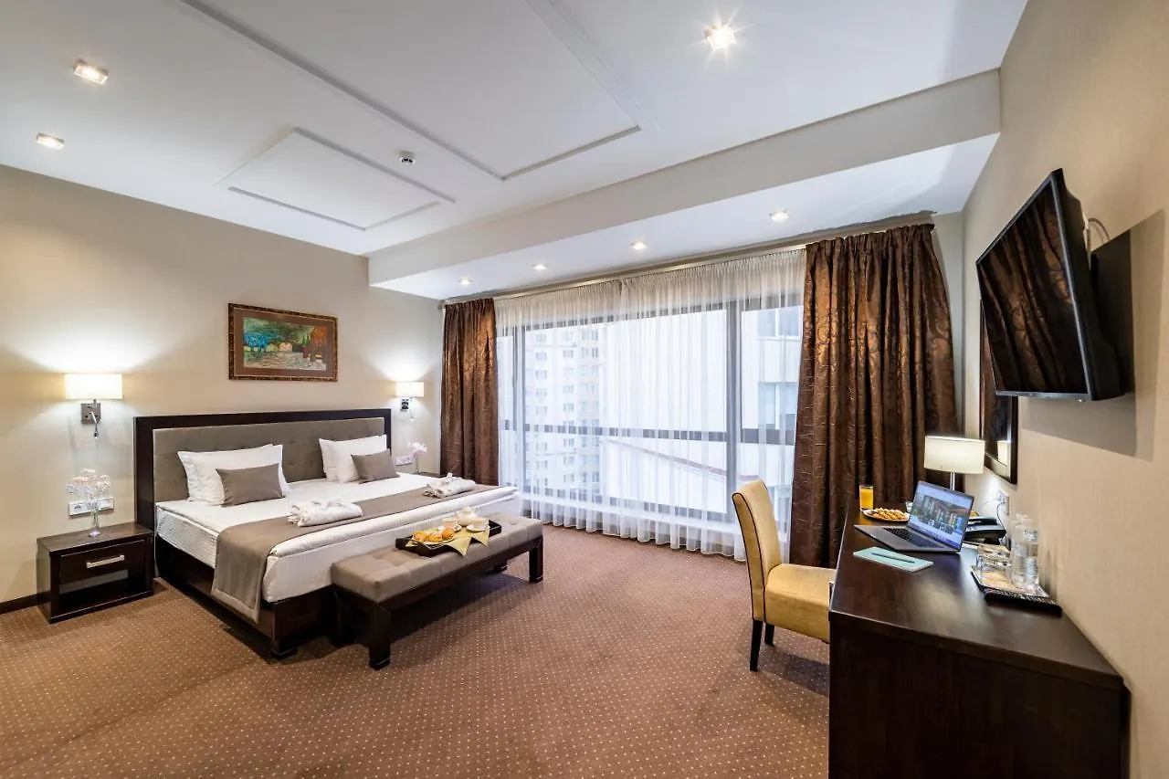 Taurus Hotel & Spa Lviv