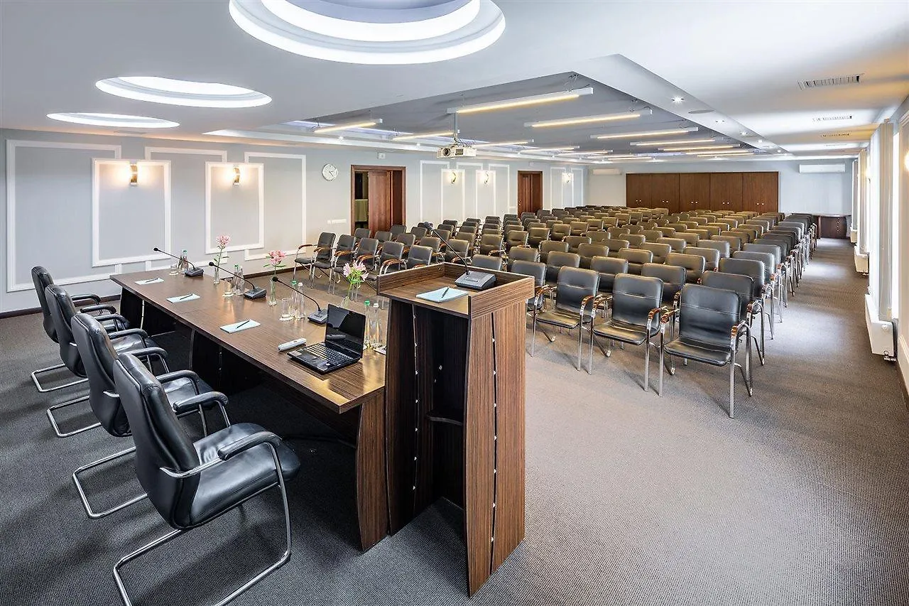 Taurus Hotel & Spa Lviv